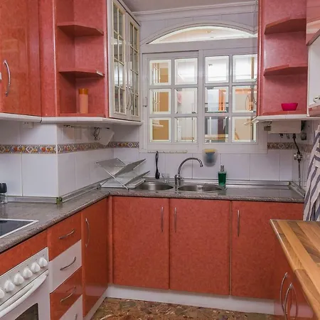Sea Front 4 Bedroom Appartement *