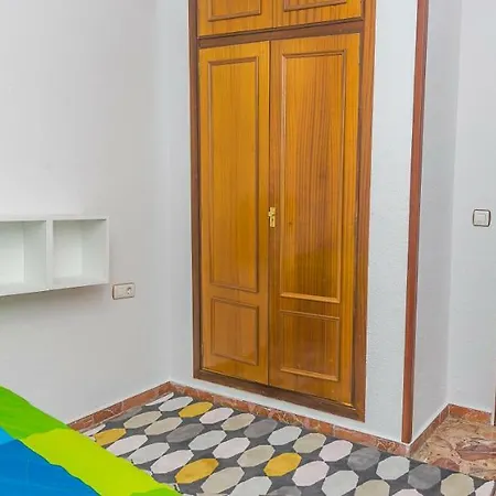 Sea Front 4 Bedroom Appartement *